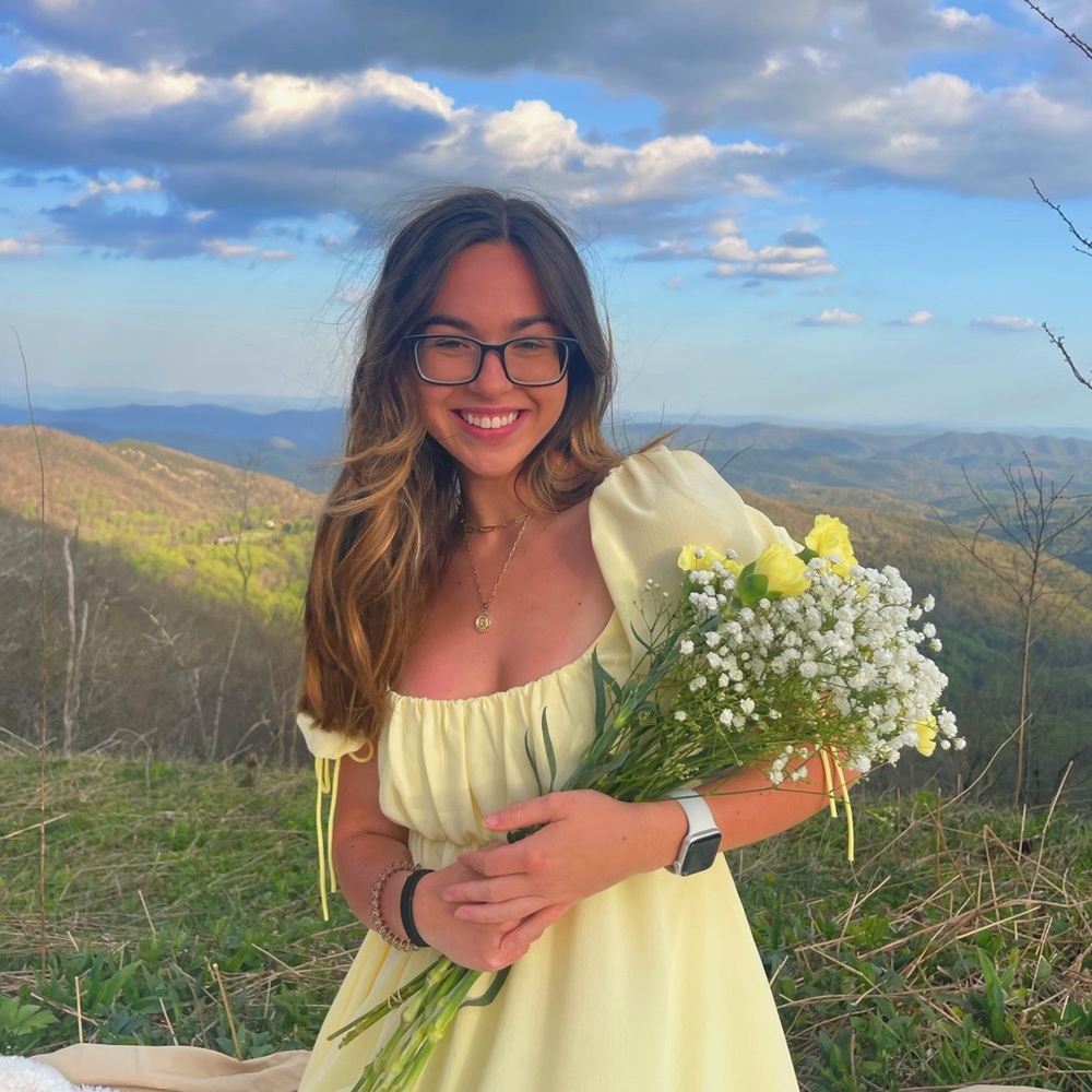 Meet your Posher, Brenna